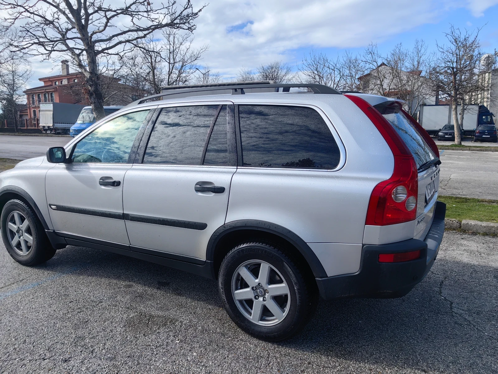 Volvo Xc90 2.5 Т 210 к.с. - изображение 3