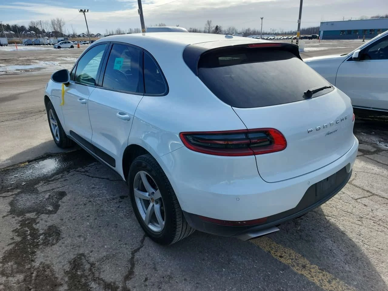 Porsche Macan AWD 4DR /CARFAX /Подгрев/Памет/ 2 ключа - изображение 4