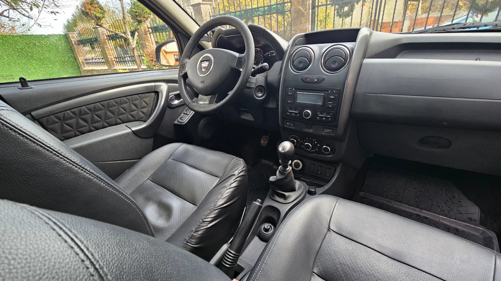 Dacia Duster 4х4/клима/Газ-бензин/автопилот/от БГ , снимка 12 - Автомобили и джипове - 53698999