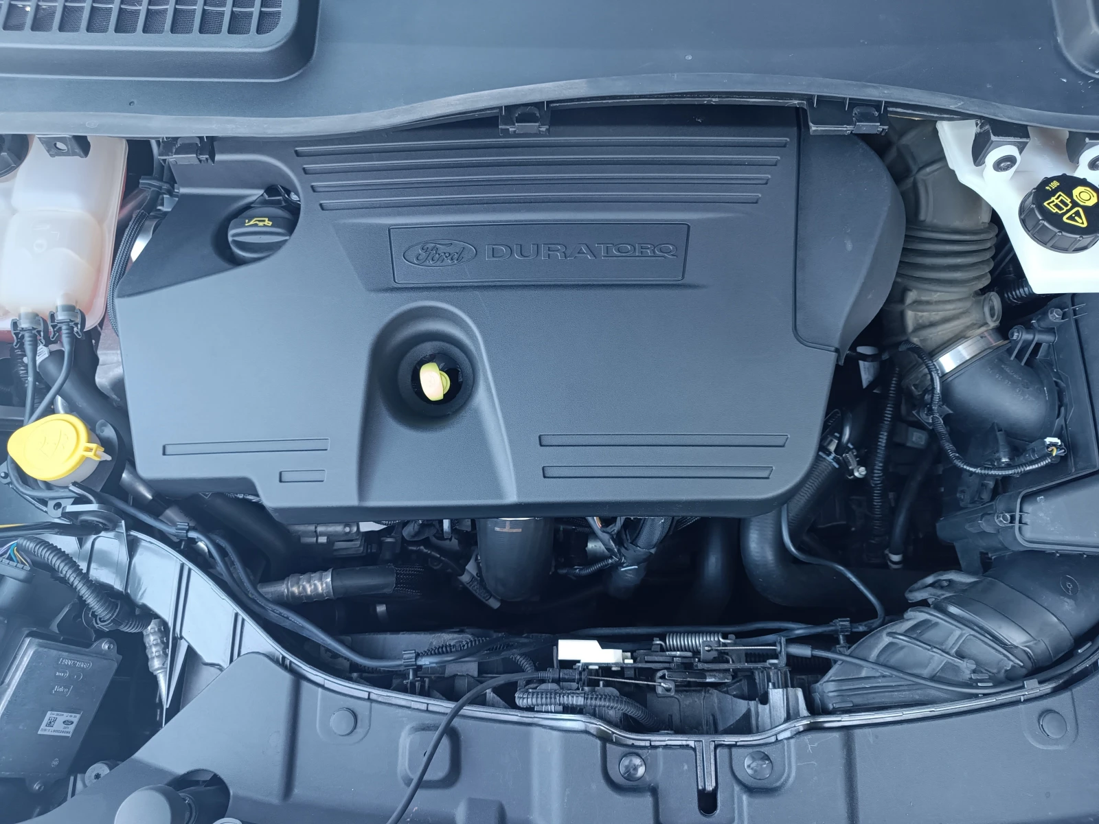 Ford Kuga 2.0 TDCi 4x4, снимка 7 - Автомобили и джипове - 54315504