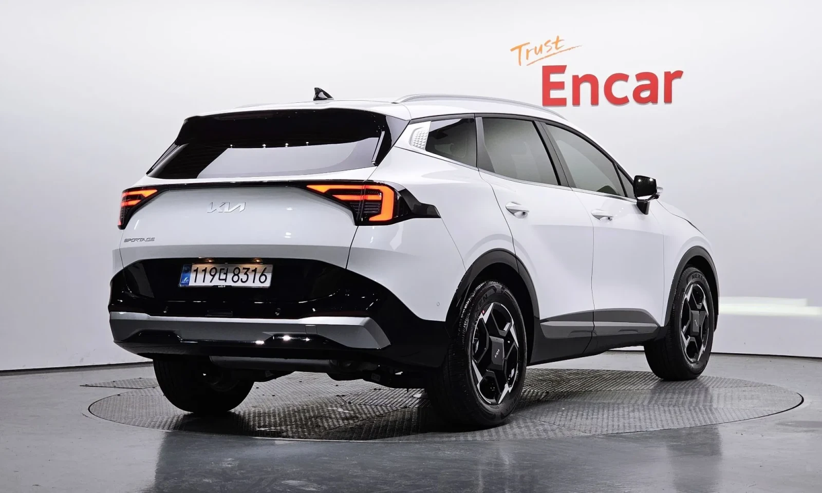 Kia Sportage 2026* ЧИСТО НОВА* 4647 КМ* КРАЙНА ЦЕНА, снимка 3 - Автомобили и джипове - 54414498