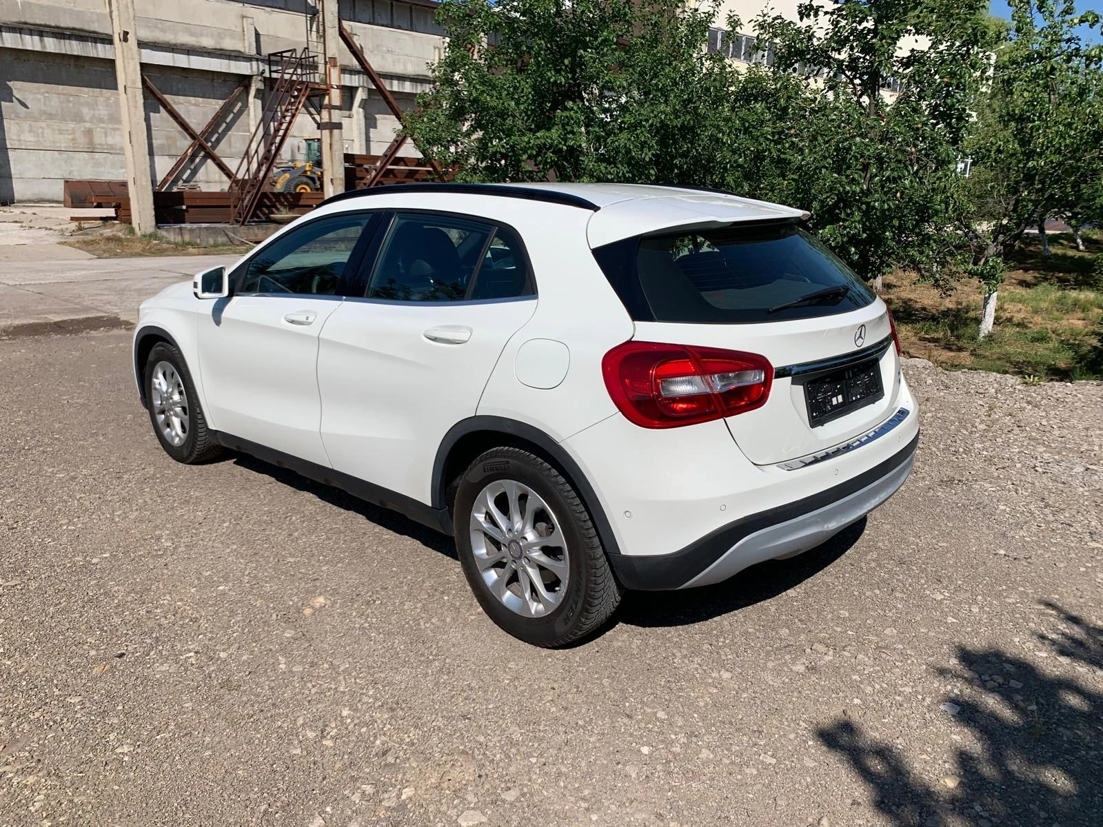 Mercedes-Benz GLA 180 D EURO 6, снимка 7 - Автомобили и джипове - 55038249