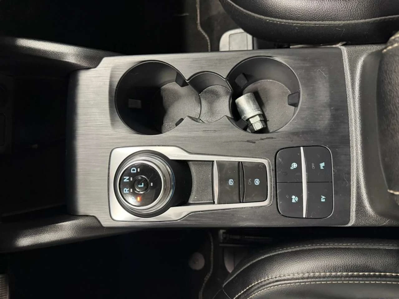Ford Escape Plug-in Hybrid Titanium/�����/�������/ | Mobile.bg � ����������� 16