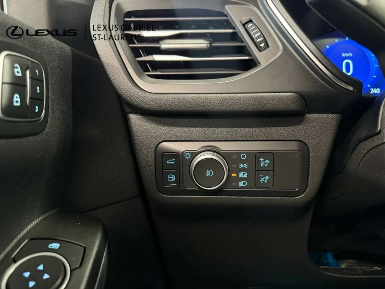 Ford Escape Plug-in Hybrid Titanium/�����/�������/ | Mobile.bg � ����������� 17