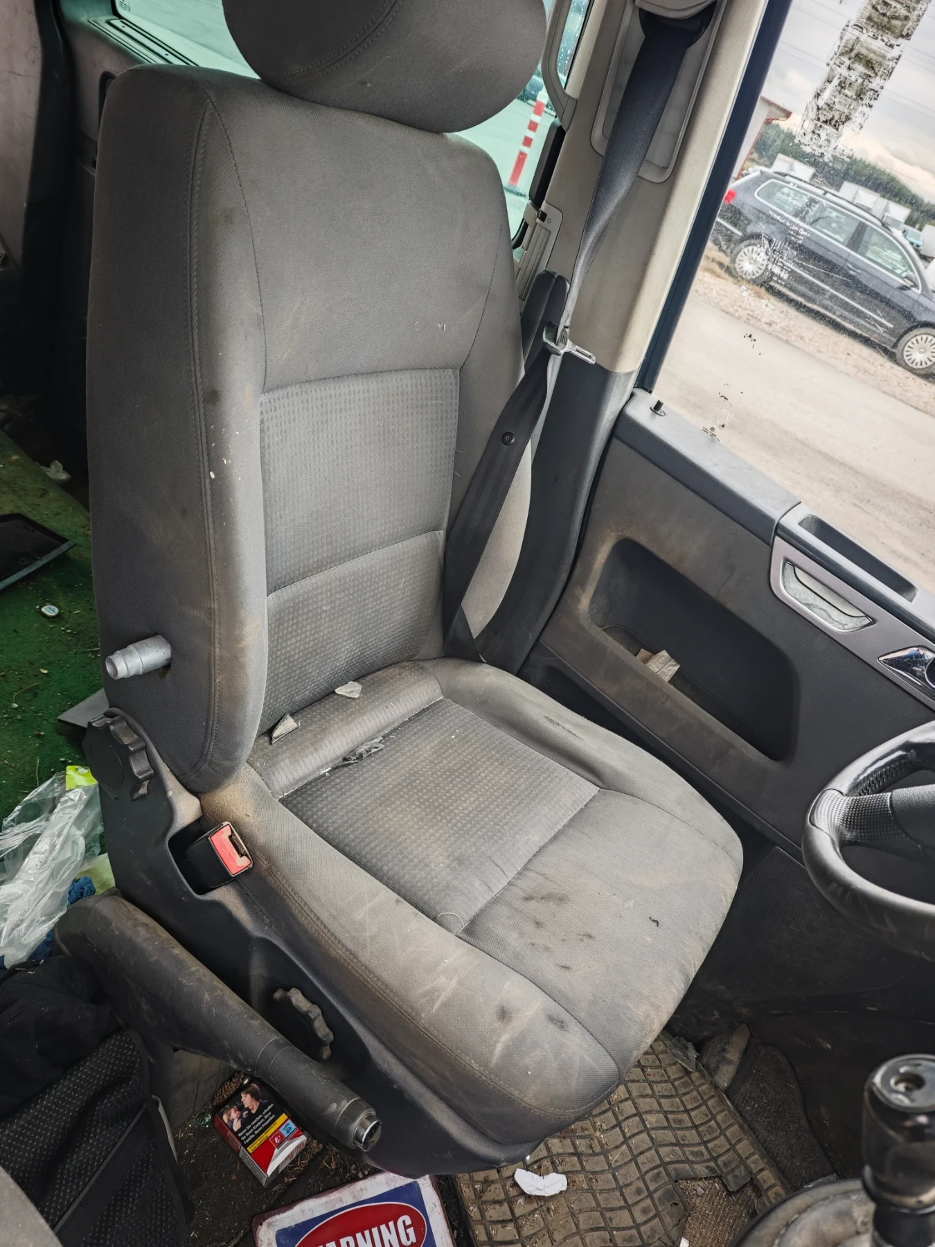 VW Multivan 2.5 TDI - изображение 6