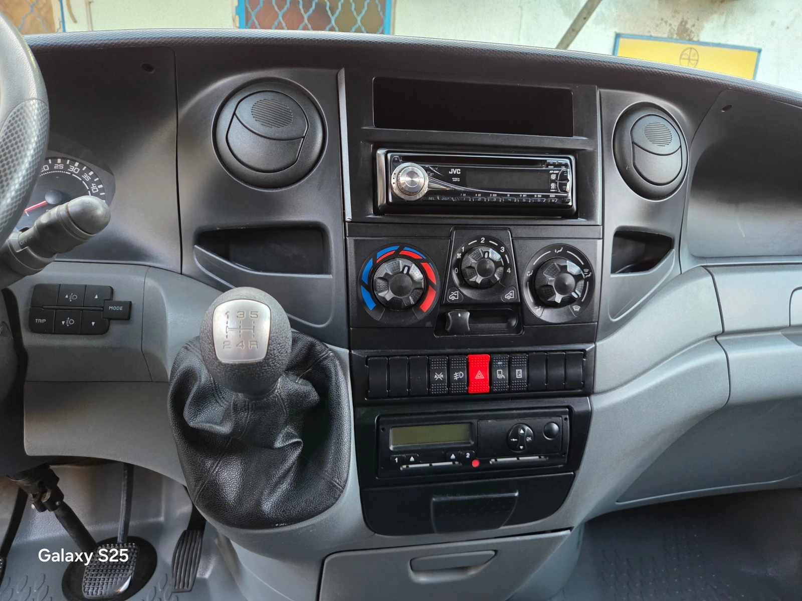 Iveco Daily 2.3 16V HPI | Mobile.bg � ����������� 16