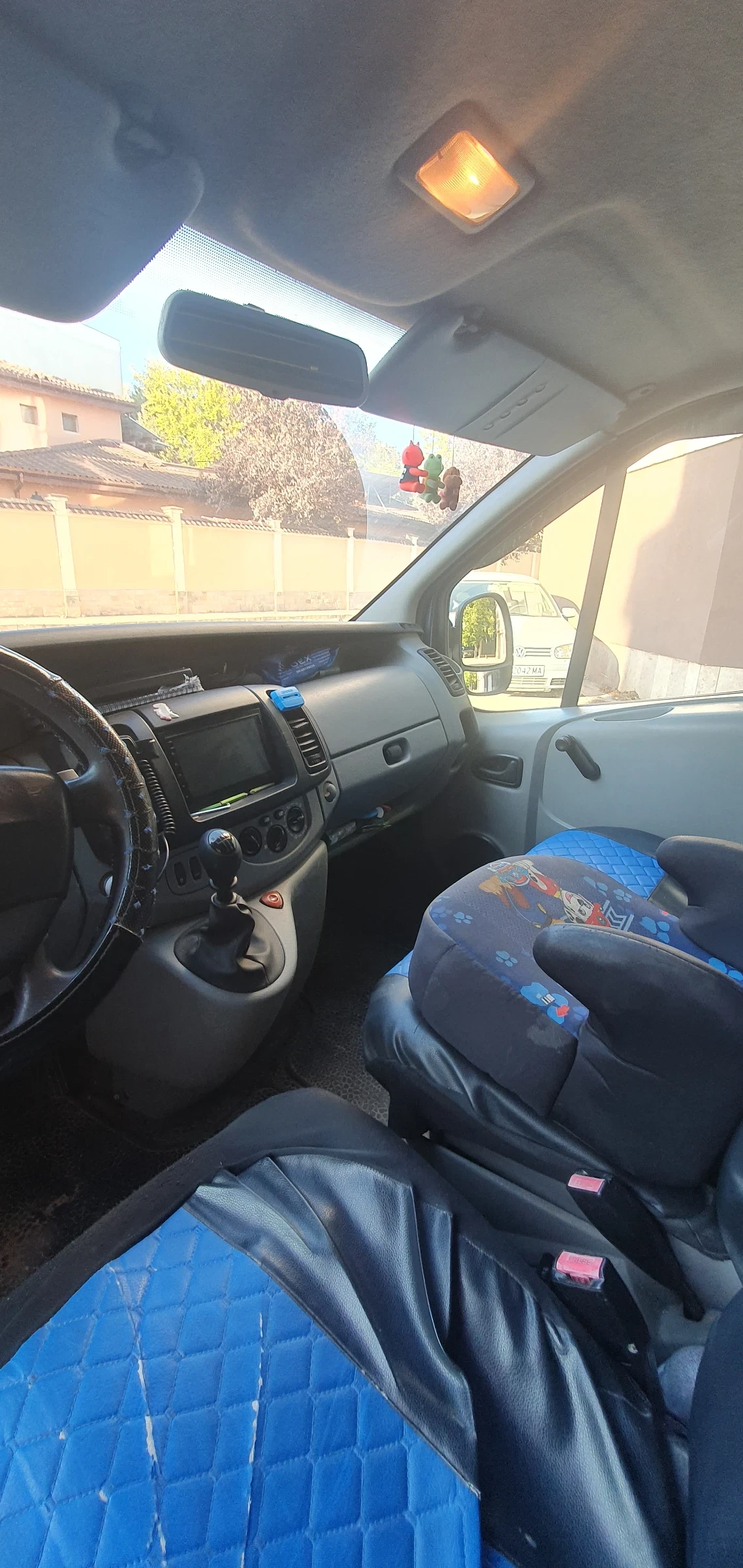 Renault Trafic 1.9dci, снимка 5 - Бусове и автобуси - 56416391