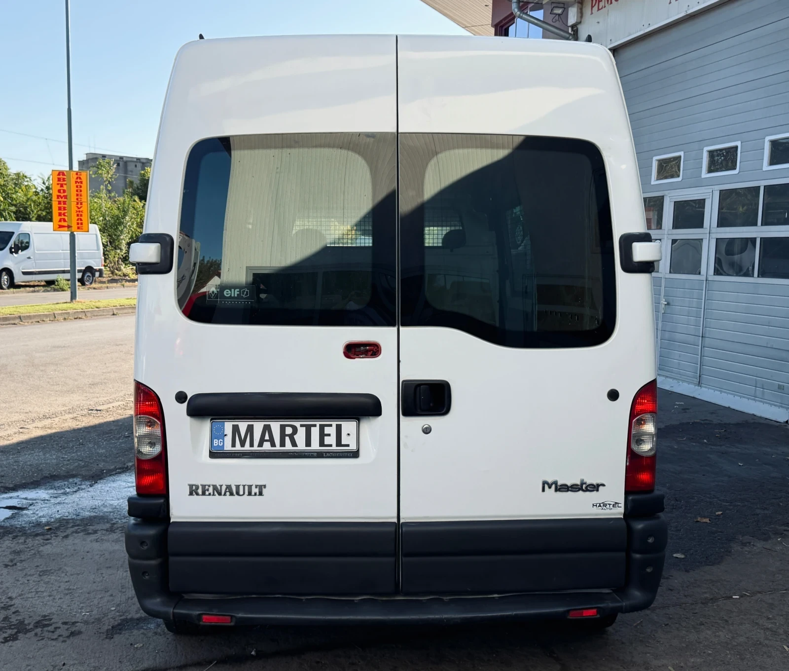Renault Master 2.5dCi / КЛИМА, снимка 6 - Бусове и автобуси - 56585832