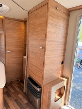 Каравана Weinsberg CaraOne 450, снимка 12
