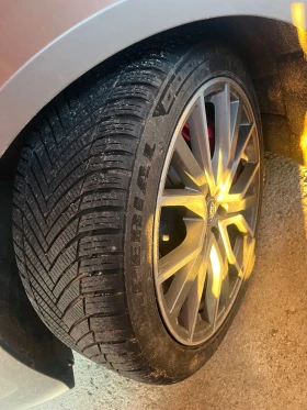 Гуми Всесезонни 255/40R20, снимка 3 - Гуми и джанти - 53104090