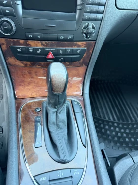 Mercedes-Benz E 270, снимка 10