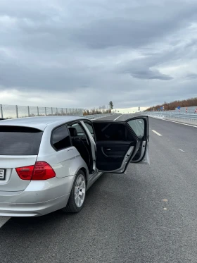 BMW 320, снимка 13