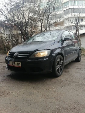 VW Golf Plus Хечбек - 2600 € / 5085.16 лв. - 83280338 2
