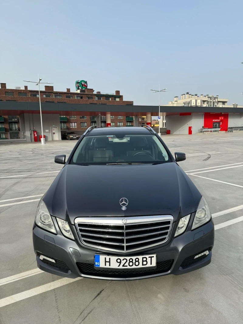 Mercedes-Benz E 350, снимка 1 - Автомобили и джипове - 47479487