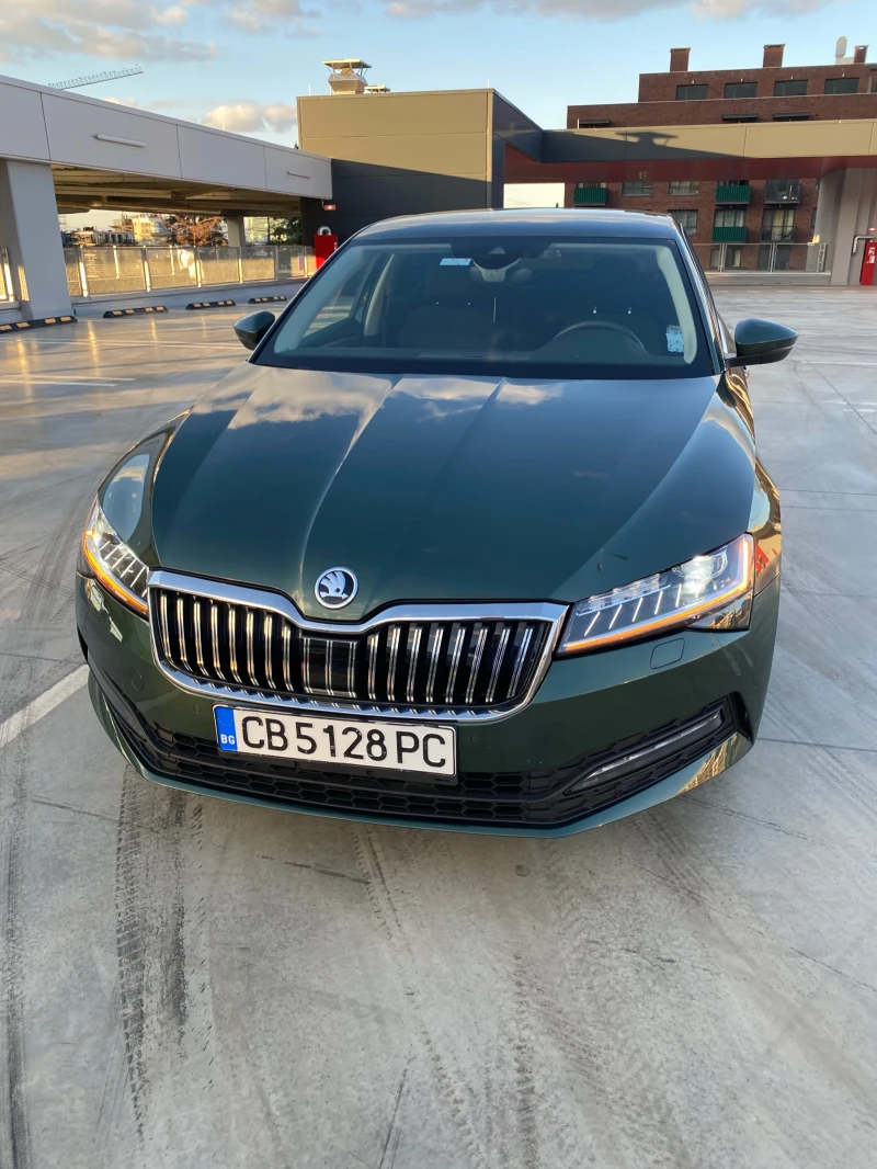 Skoda Superb 1.5TSI Еуратек София, снимка 1 - Автомобили и джипове - 47239034