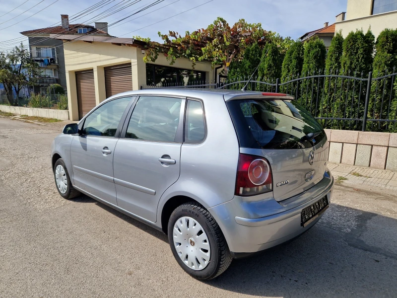 VW Polo 1.4i Истински уникат, снимка 4 - Автомобили и джипове - 47509780