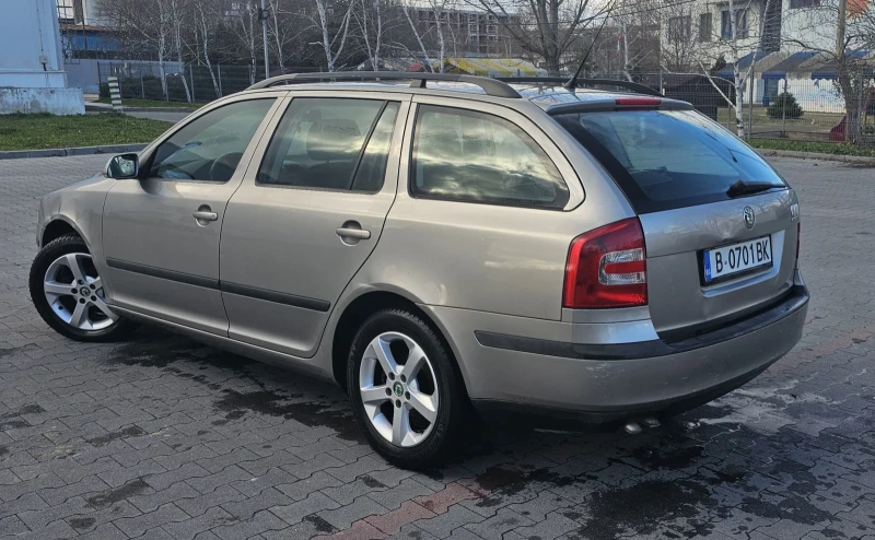 Skoda Octavia, снимка 5 - Автомобили и джипове - 48600278