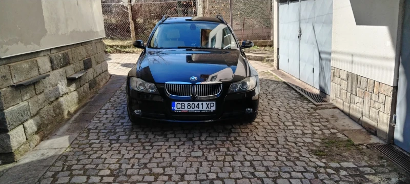 BMW 325 e91 325xi, снимка 1 - Автомобили и джипове - 49422825