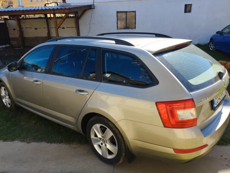 Skoda Octavia, снимка 8 - Автомобили и джипове - 49587962