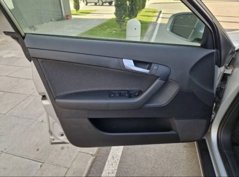 Audi A3 1.8T 4 ВРАТИ, ПАНАРОМА, снимка 11 - Автомобили и джипове - 52361219