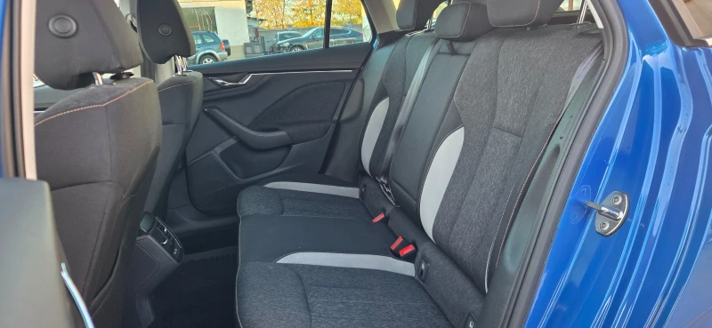 Skoda Scala 1.6TDI ДИГИТАЛ ; LED , снимка 9 - Автомобили и джипове - 52212871