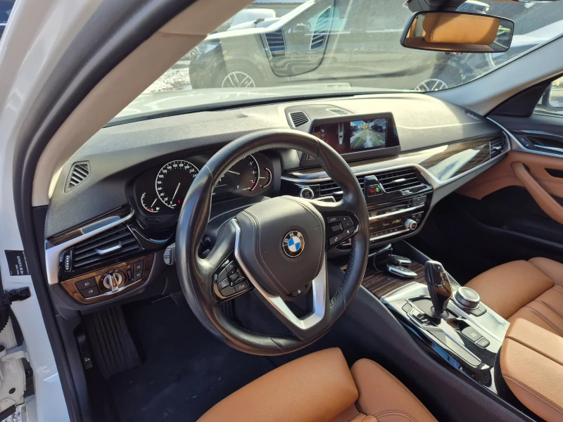 BMW 520 i Германия! Ел.теглич! Подгрев волан! Чисто нова!, снимка 9 - Автомобили и джипове - 52452229