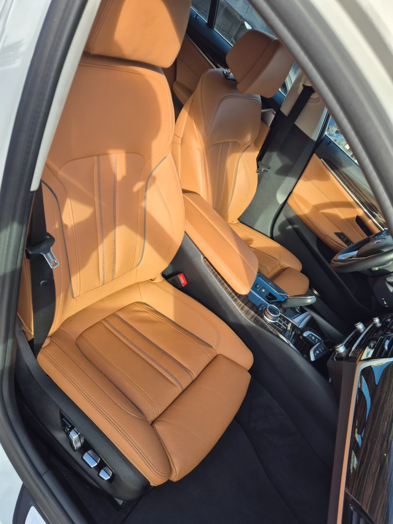 BMW 520 i Германия! Ел.теглич! Подгрев волан! Чисто нова!, снимка 7 - Автомобили и джипове - 52452229