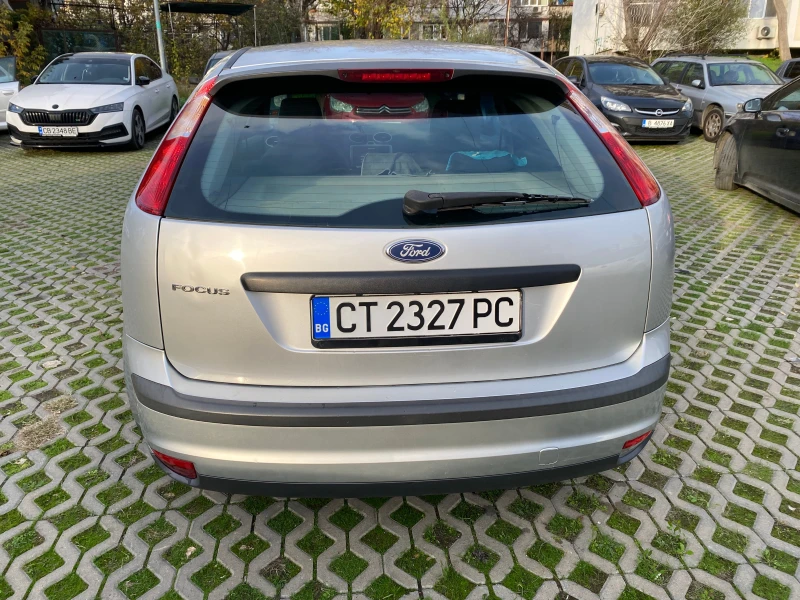 Ford Focus 1.6i, снимка 3 - Автомобили и джипове - 52494703