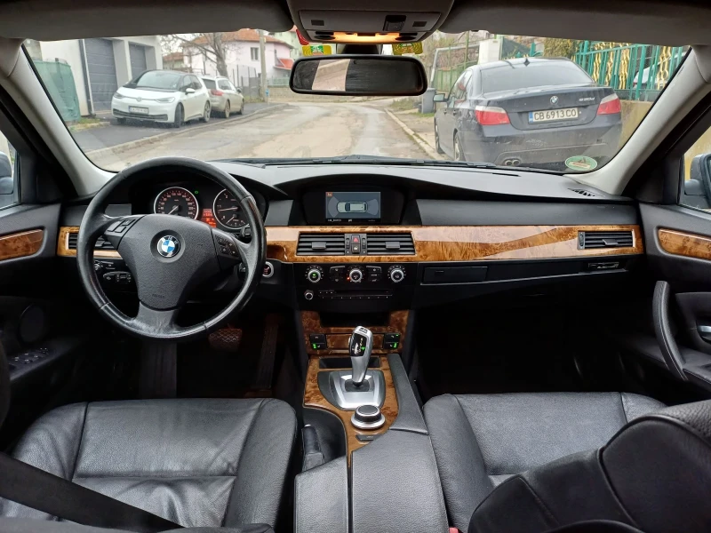 BMW 530 Distronic, Head-Up!Топ топ, снимка 13 - Автомобили и джипове - 52672418