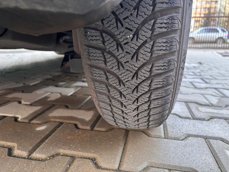 VW Golf, снимка 9 - Автомобили и джипове - 52681358