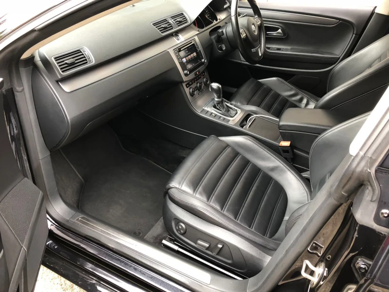 VW CC, снимка 9 - Автомобили и джипове - 52818606