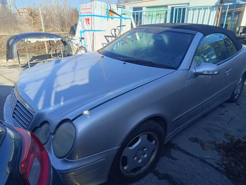 Mercedes-Benz CLK Кабрио, снимка 4 - Автомобили и джипове - 52864365