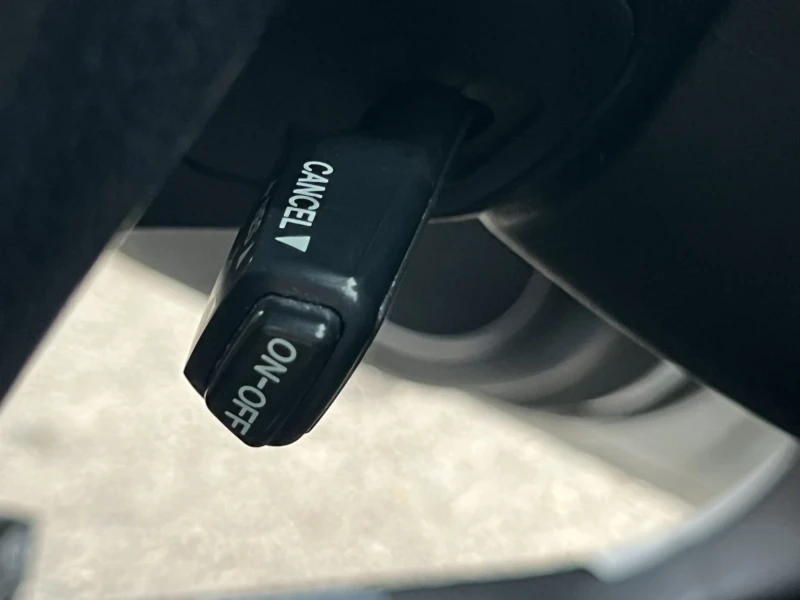 Toyota Yaris Toyota Yaris 1, 4 D-4D, снимка 15 - Автомобили и джипове - 52939763