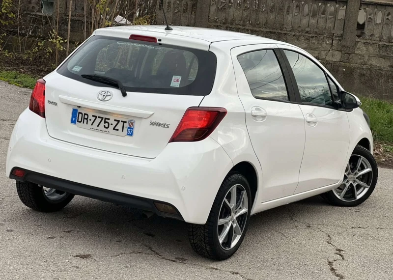 Toyota Yaris Toyota Yaris 1, 4 D-4D, снимка 3 - Автомобили и джипове - 52939763