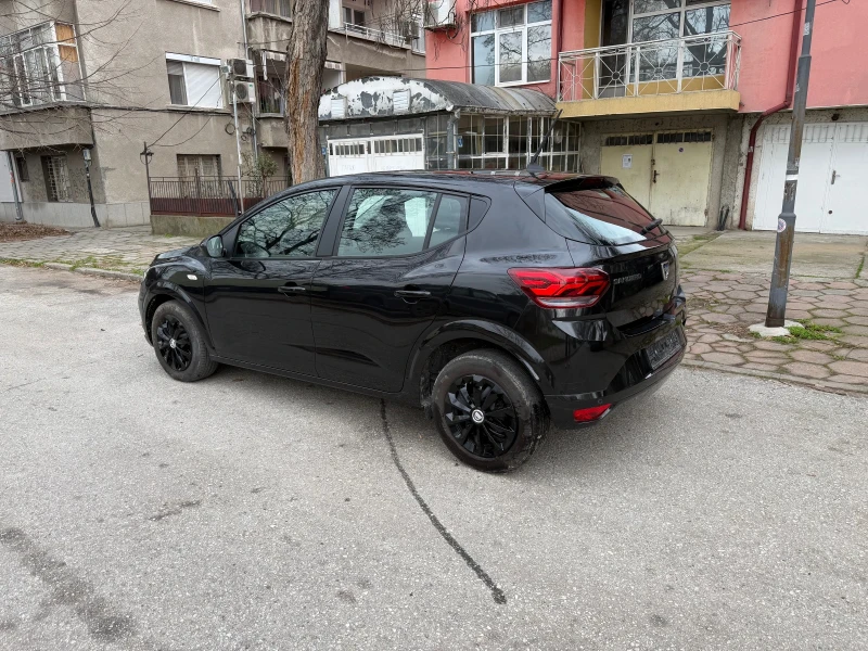 Dacia Sandero 1.0 бензин/фабрична газ 101к.с. 6 скорости, снимка 8 - Автомобили и джипове - 52996334