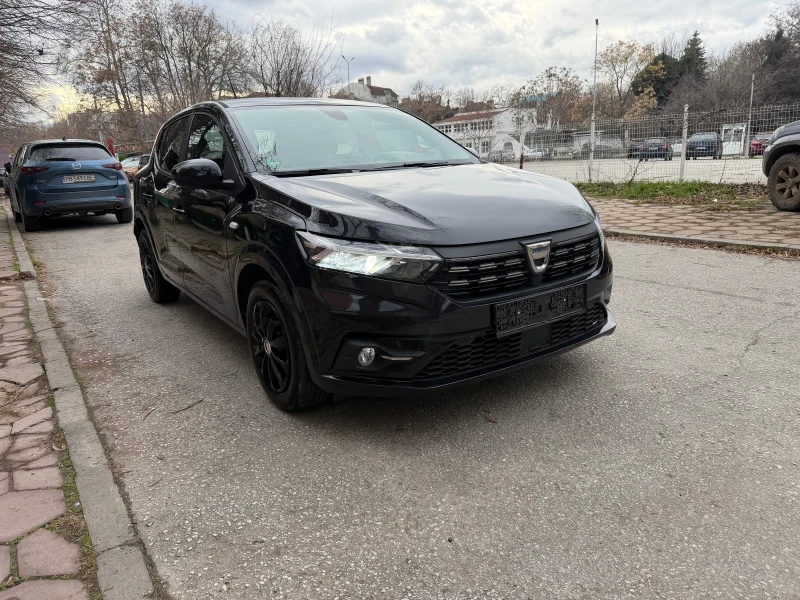 Dacia Sandero 1.0 бензин/фабрична газ 101к.с. 6 скорости