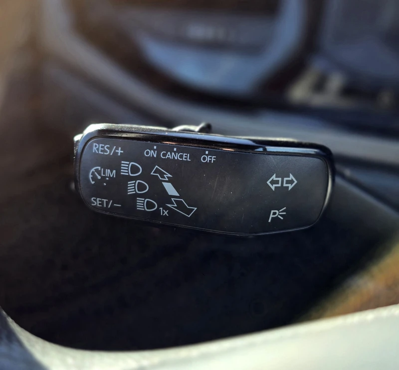 VW Polo 1.0, снимка 11 - Автомобили и джипове - 53118247