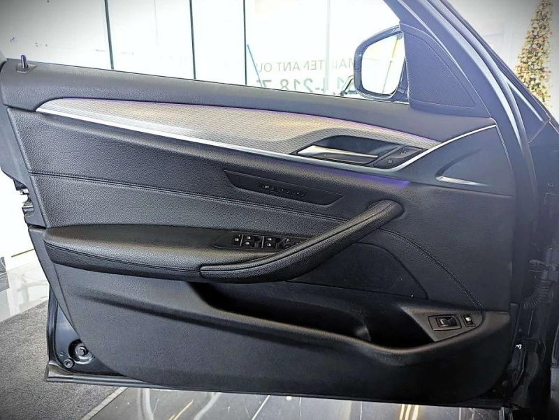 BMW 530E * xDrive * CARFAX * ЦЕНА ДО БГ, снимка 15 - Автомобили и джипове - 53169397