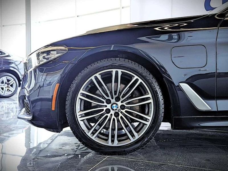 BMW 530E * xDrive * CARFAX * ЦЕНА ДО БГ, снимка 10 - Автомобили и джипове - 53169397