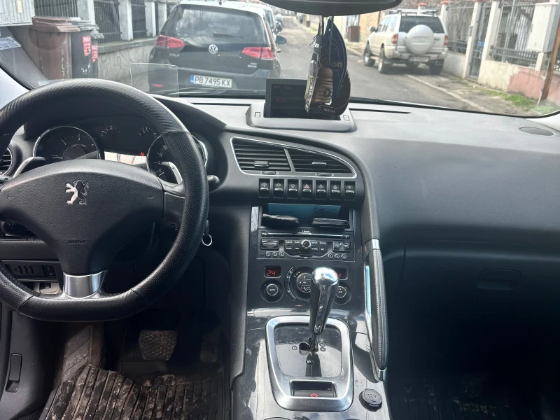 Peugeot 3008 1.6 HDI, снимка 10 - Автомобили и джипове - 53392503