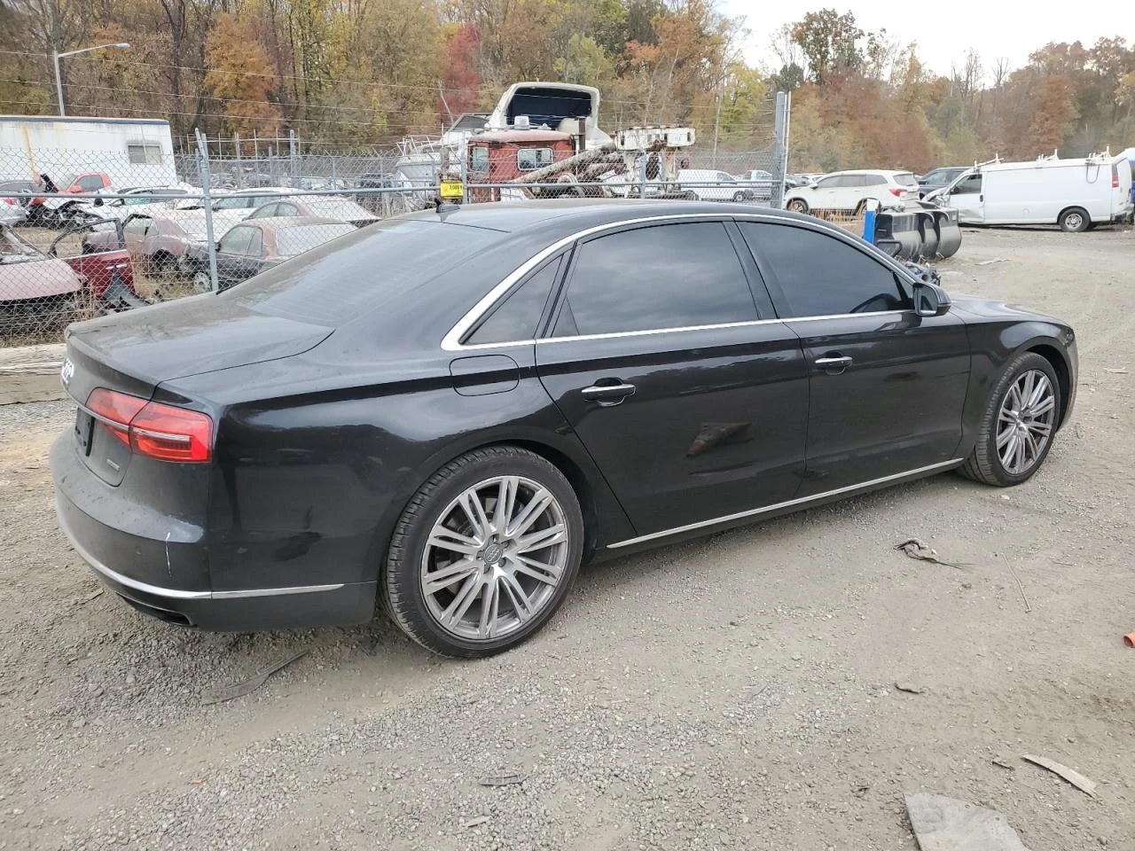 Audi A8 QUATTRO - изображение 3