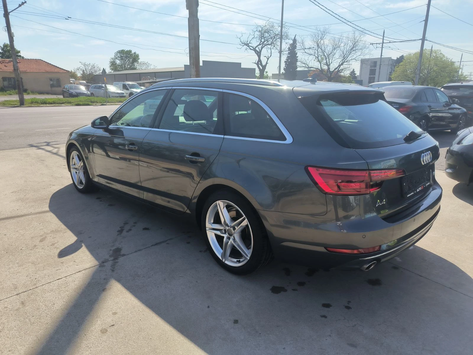 Audi A4 2.0d-S-line-6sk-Navi-Euro-6B - изображение 7