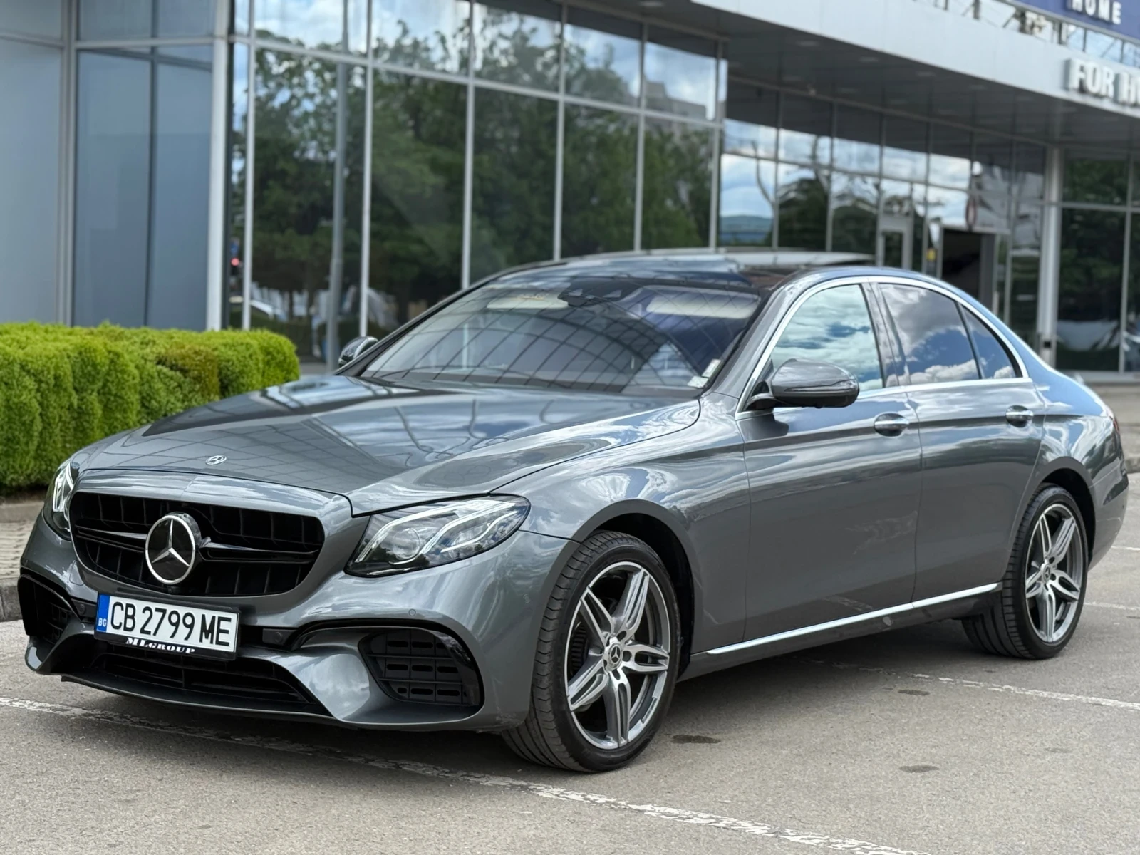 Mercedes-Benz E 220 AMG line FULL - изображение 2