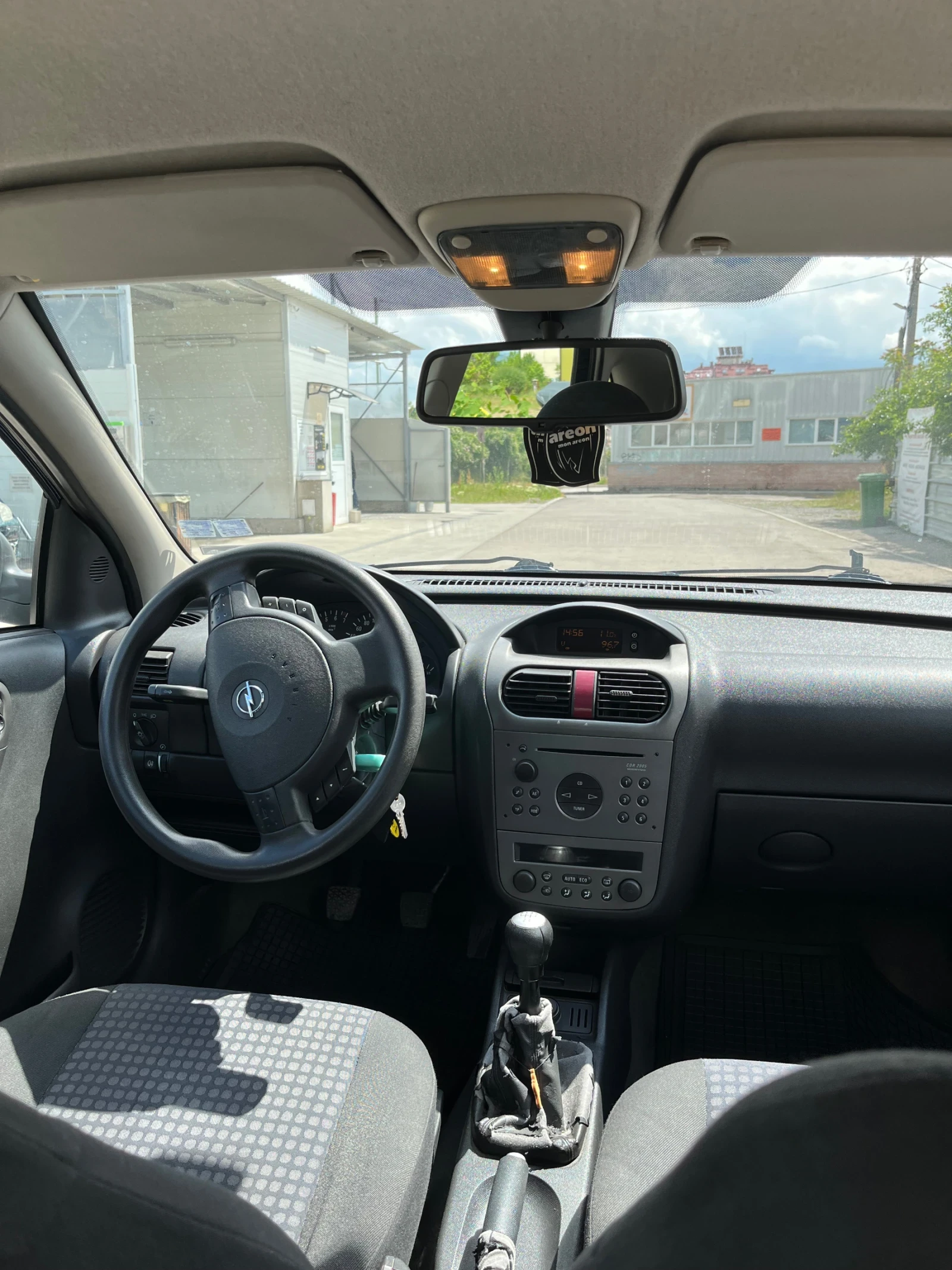 Opel Corsa  - изображение 6