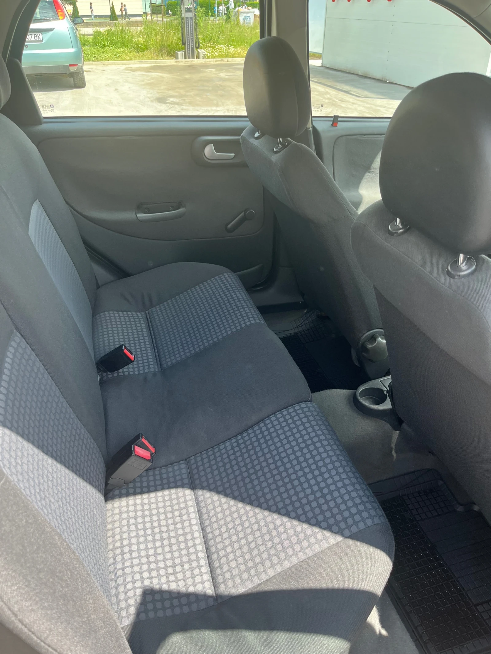 Opel Corsa  - изображение 2