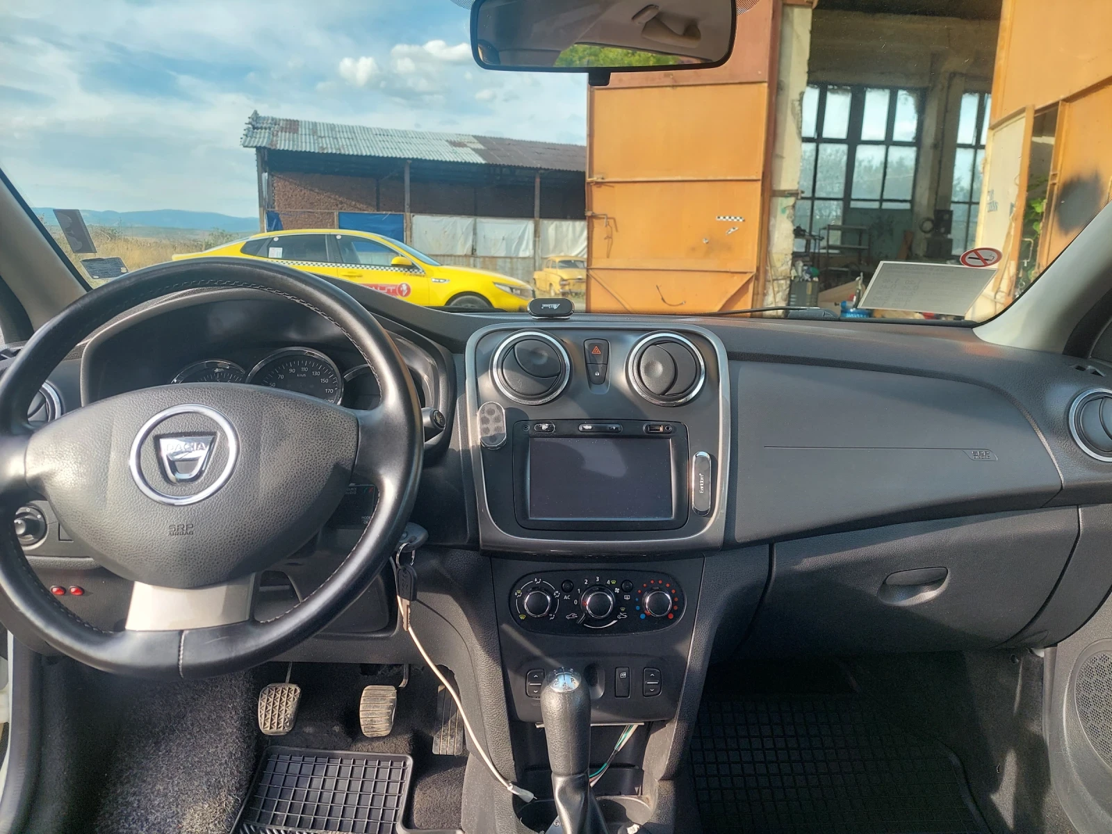 Dacia Logan | Mobile.bg � ����������� 12