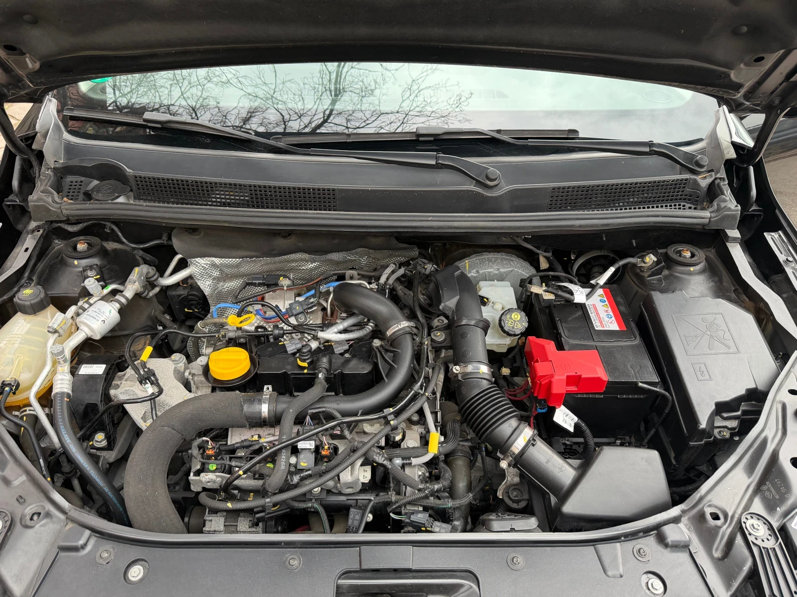 Dacia Sandero 1.0 ������/�������� ��� 101�.�. 6 �������� | Mobile.bg � ����������� 16