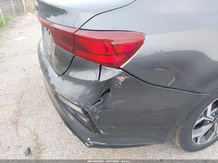 Kia Forte 2.0L I-4 DOHC, VVT, 147HP Front Wheel Drive | Mobile.bg � ����������� 11