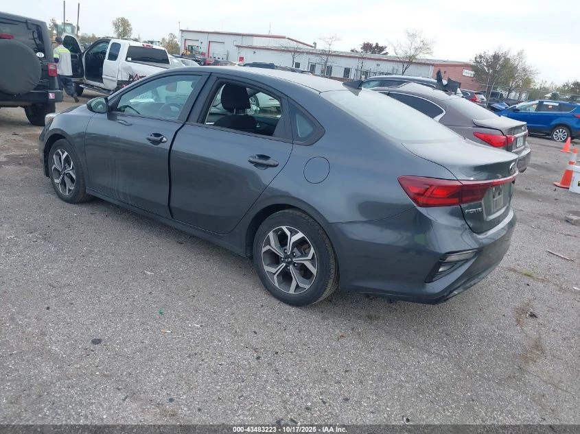 Kia Forte 2.0L I-4 DOHC, VVT, 147HP Front Wheel Drive | Mobile.bg � ����������� 8