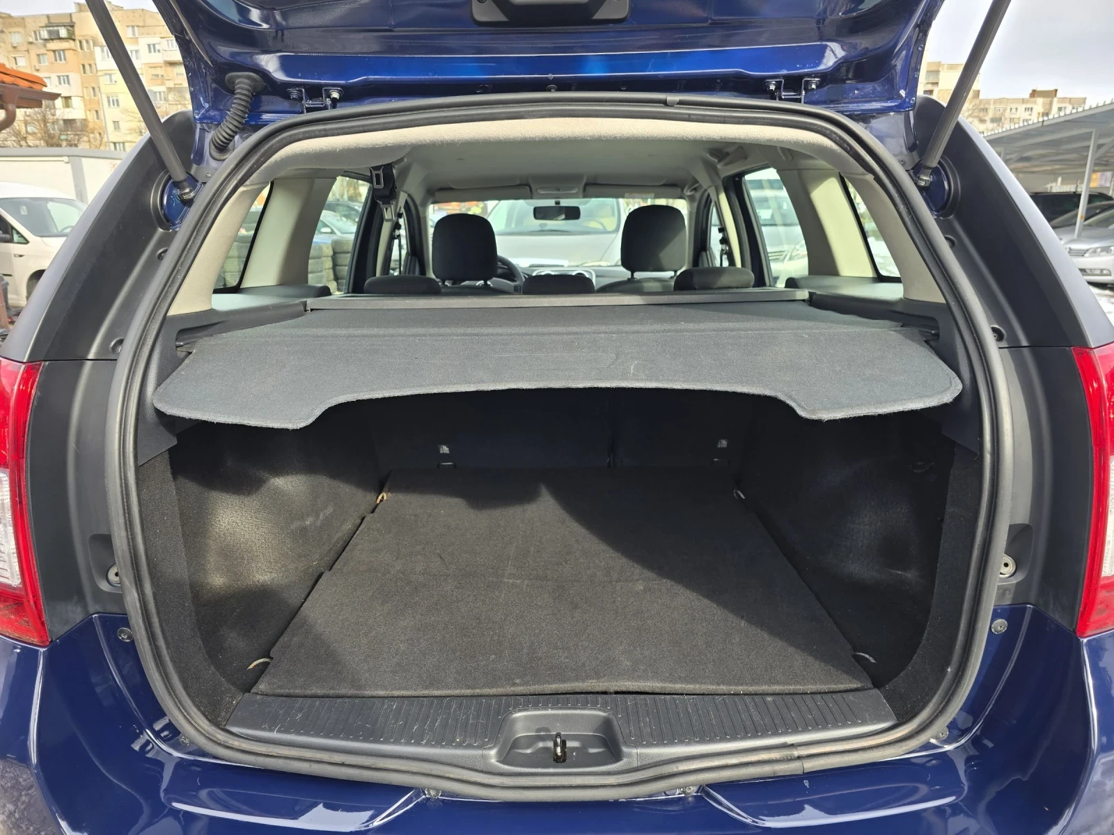 Dacia Logan 1.0i MCV NAVI | Mobile.bg � ����������� 11